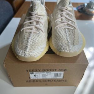 Yeezy Boost 350 v2.  US 6.5 Men’s